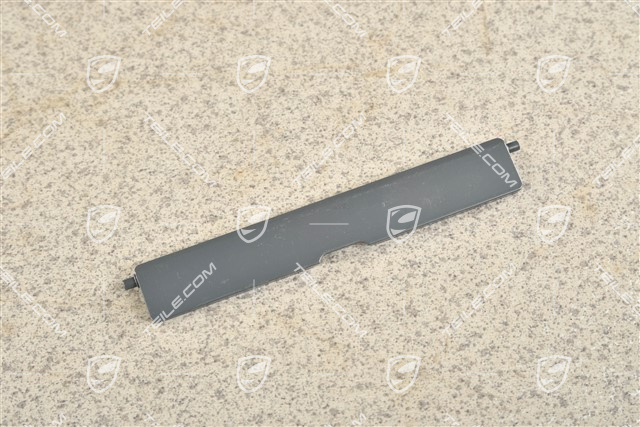 Klappe für Dachkantenleiste, Hinten, L=R