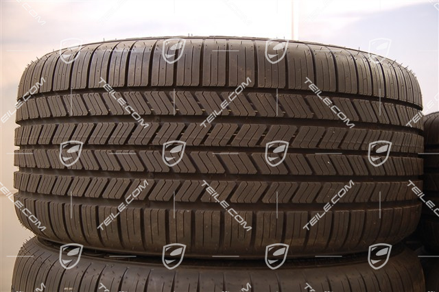 19" Panamera Turbo All-Season-Räder, Felgen 9J x 19 ET60 + 10J x 19 ET61 + ganzjährige Reifen 255/45 R19 + 285/40 R19