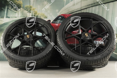 20" Winterräder Satz für den GT4RS und Spyder RS, Felgen 8J x 20 ET57 + 10J x 20 ET45, Michelin Winterreifen 235/35 R20 + 275/30 R20, schwarz (seidenmatt), mit RDK-Sensoren