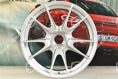 19" Felga GT3 RS, centralne mocowanie, 9J x 19 ET47, srebrna