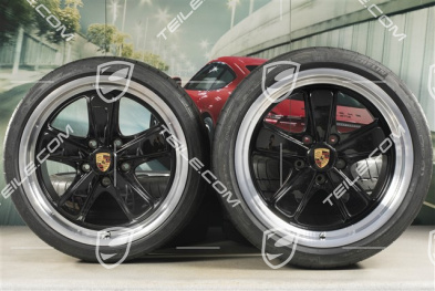 19-inch "911 Sport Classic" summer wheel set, wheels 8,5J x 19 ET55 + 11,5J x 19 ET50, Michelin summer tyres 235/35 ZR19 + 305/30 ZR19, with TPMS