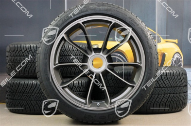 GT3RS 20-inch winter wheel set, rims/discs 9J x 20 ET55 + 12J x 20 ET47 + Michelin winter tires 245/35 R20 + 315/35 R20, with TPMS