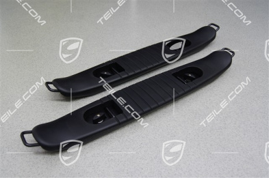 Snowboard holder