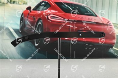C2 / C4 / RS, Front bumper retaining strip, R
