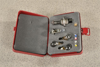 Ersatzlampenkasten, Set Glühlampen und Sicherungen 12 Volt für Porsche 911 F-Modell Bj. 1969-1973