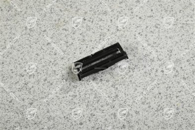 Adapter plate for roof edge strip Adapter plate for roof edge strip