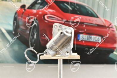 Camshaft chain tensioner
