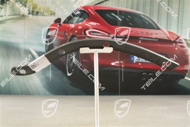 Bumper end seal, L
