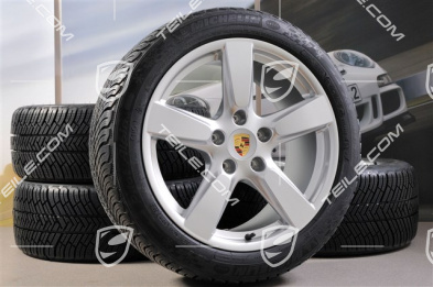 19" winter wheel set Cayman S, 8J x 19 ET57 + 9,5J x 19 ET45, tyres Michelin Pilot Alpin 4 235/40 R19 + 265/40 R19, without TPMS.