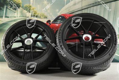 20"+21" Carrera GTS winter wheel set, with central locking, wheel rims 8,5J x 20 ET50 + 11J x 21 ET82 + Michelin winter tyres 245/35 R20 + 305/30 R21, with TPMS, black satin matt