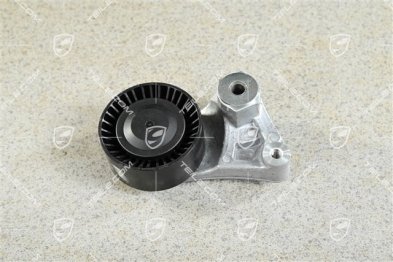 GTS / Turbo S, Napinacz paska osprzętu z rolką