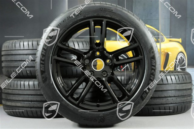 19-inch summer wheels set "Panamera", rims 9J x 19 ET64 + 10,5 J x 19 ET62 + Michelin Sport 4 summer tyres 265/45 R19 + 295/40 R19, in black high gloss