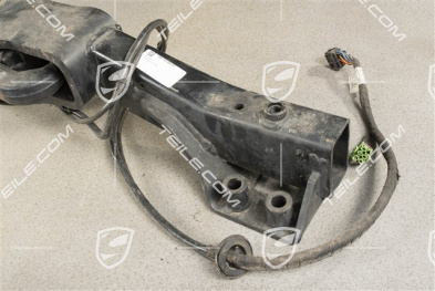 Trailer coupling electrically adjustable with wiring harness / electric loom