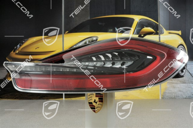 Lampa tylna, przyciemniona, R