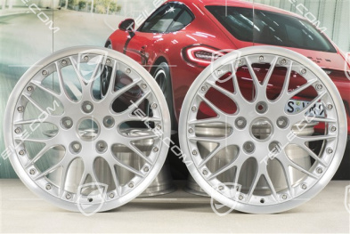 18-inch Sport Classic II wheel set (2-piece), 7,5J x 18 ET50 + 9J x 18 ET52
