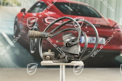 Mikroprzełącznik mechanizmu spoilera pokrywy silnika