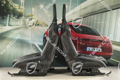Sportschalensitze, klappbar, Leder/Alcantara, schwarz, Naht in Silber, Schriftzug "Spyder", Satz L+R